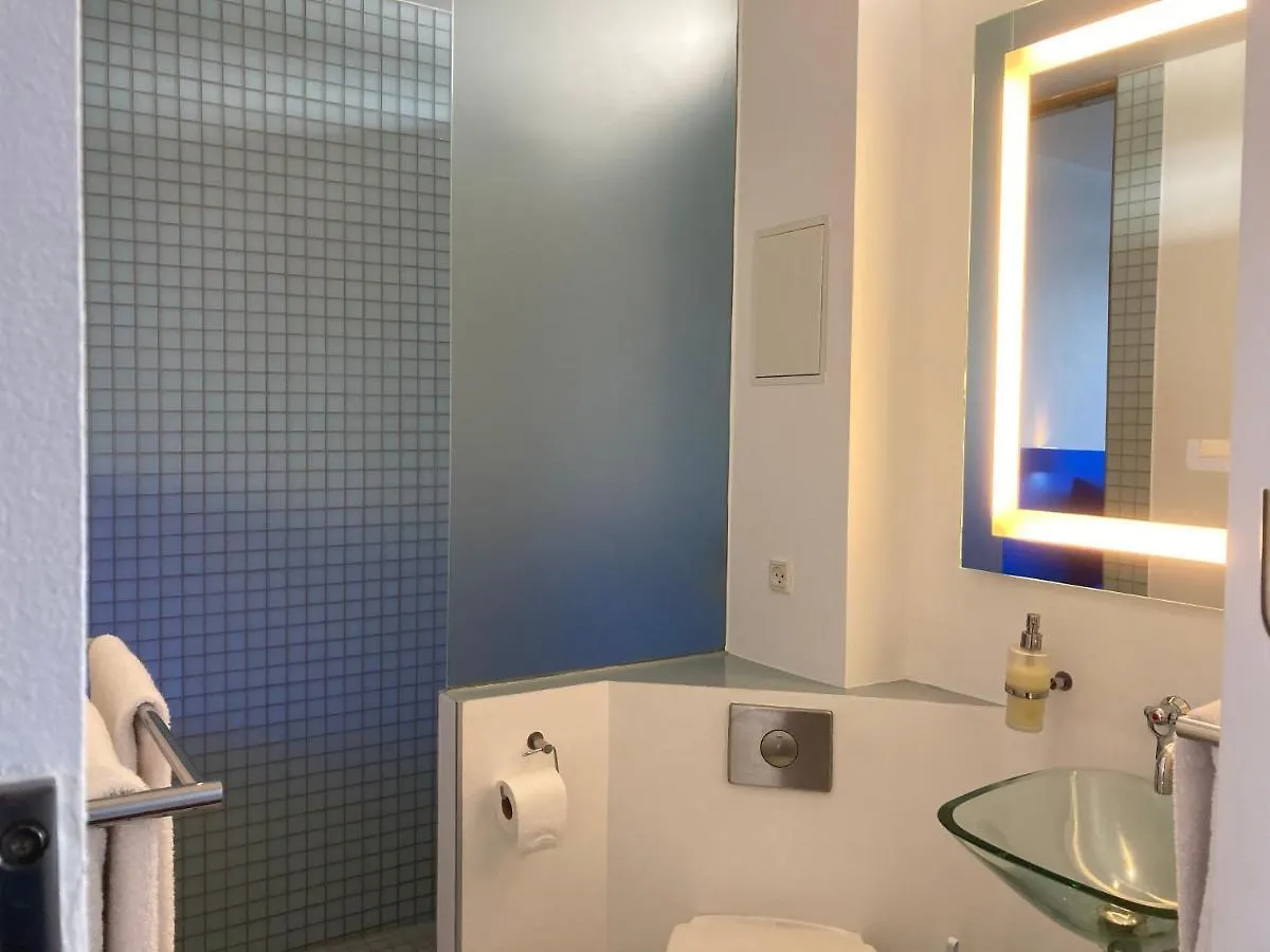 Hotel Cph Living Copenhagen 3*,