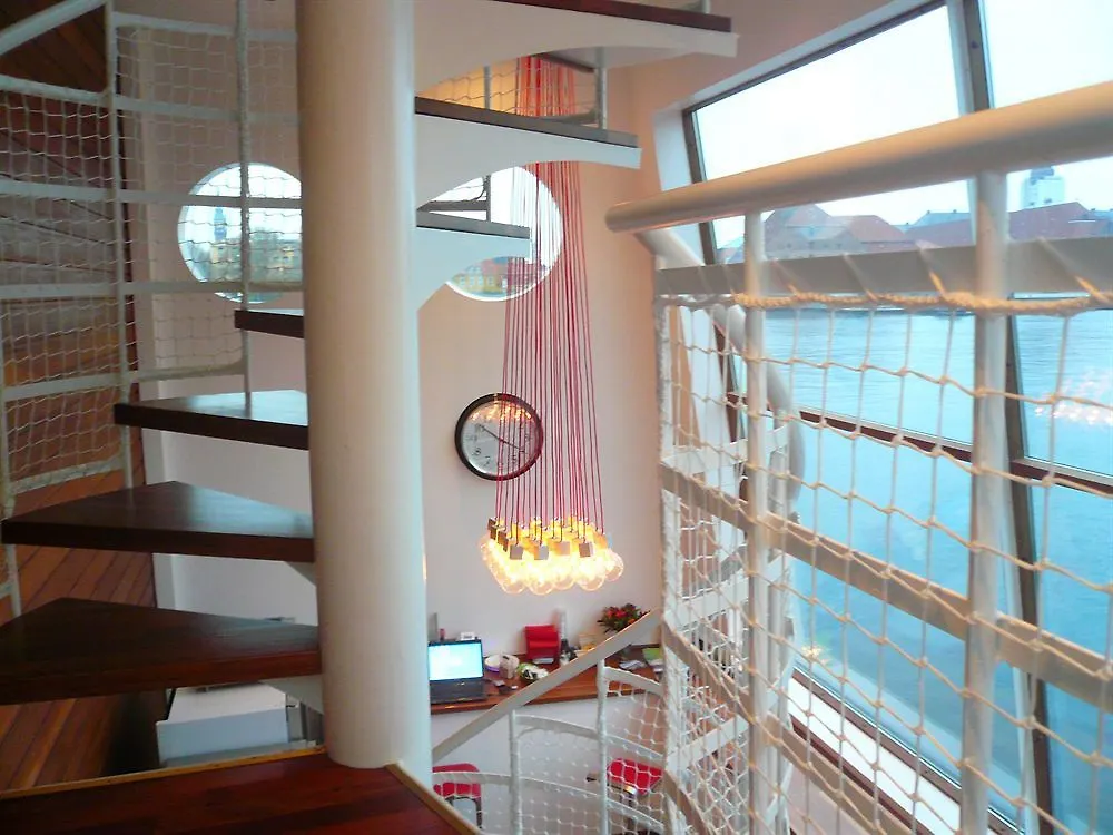 Botel Hotel Cph Living Copenhagen