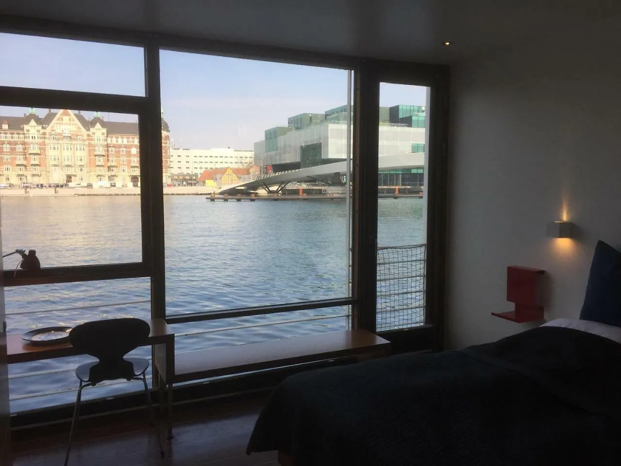 Hotel Cph Living Copenhagen Botel